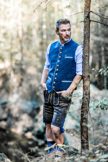 Herren Lederhosen beim Trachten Shop Zell