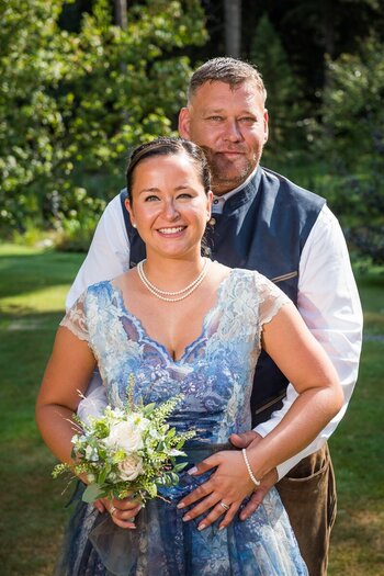 Bei uns finden Sie alles f&uuml;r Ihre Trachtenhochzeit f&uuml;r Damen und Herren