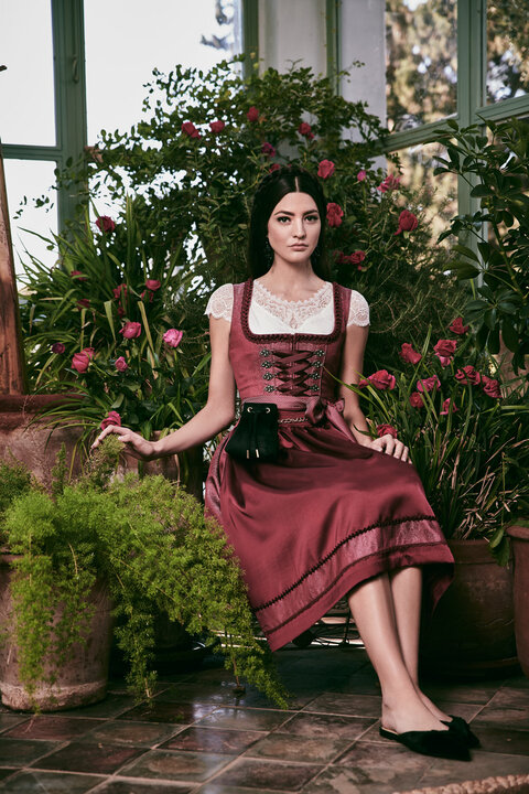 weinrotes Krpger Collection Dirndl g&uuml;nstig kaufen im Trachten Shop zell