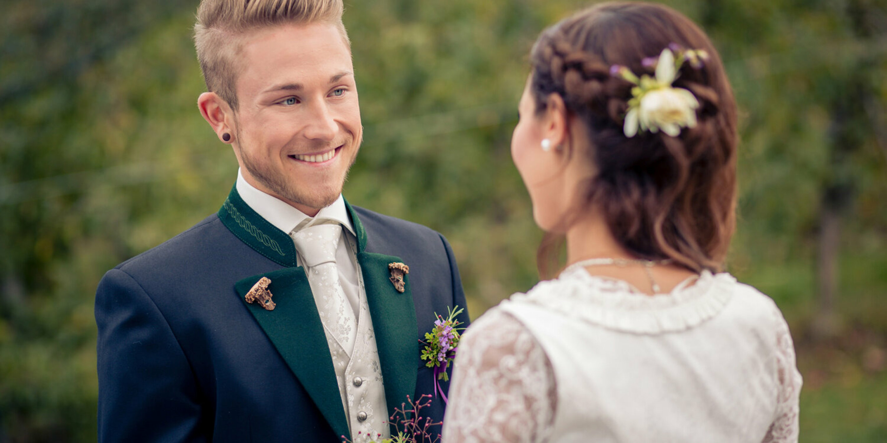 Herren Hochzeitslooks im Trachtenstil im Trachten Shop zell kaufen