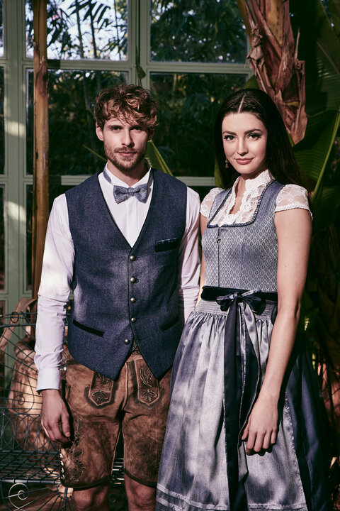 Wundersch&ouml;nes Kr&uuml;ger Collection Dirndl in silber g&uuml;nstig kaufen im Trachten Shop zell